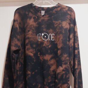 Tie Dye Sweatshirt with Round Collar by IZONE  Sz L